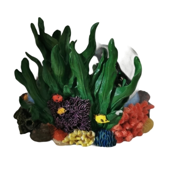 SEAWORLD collectable glitter globe - Picture 2 of 2